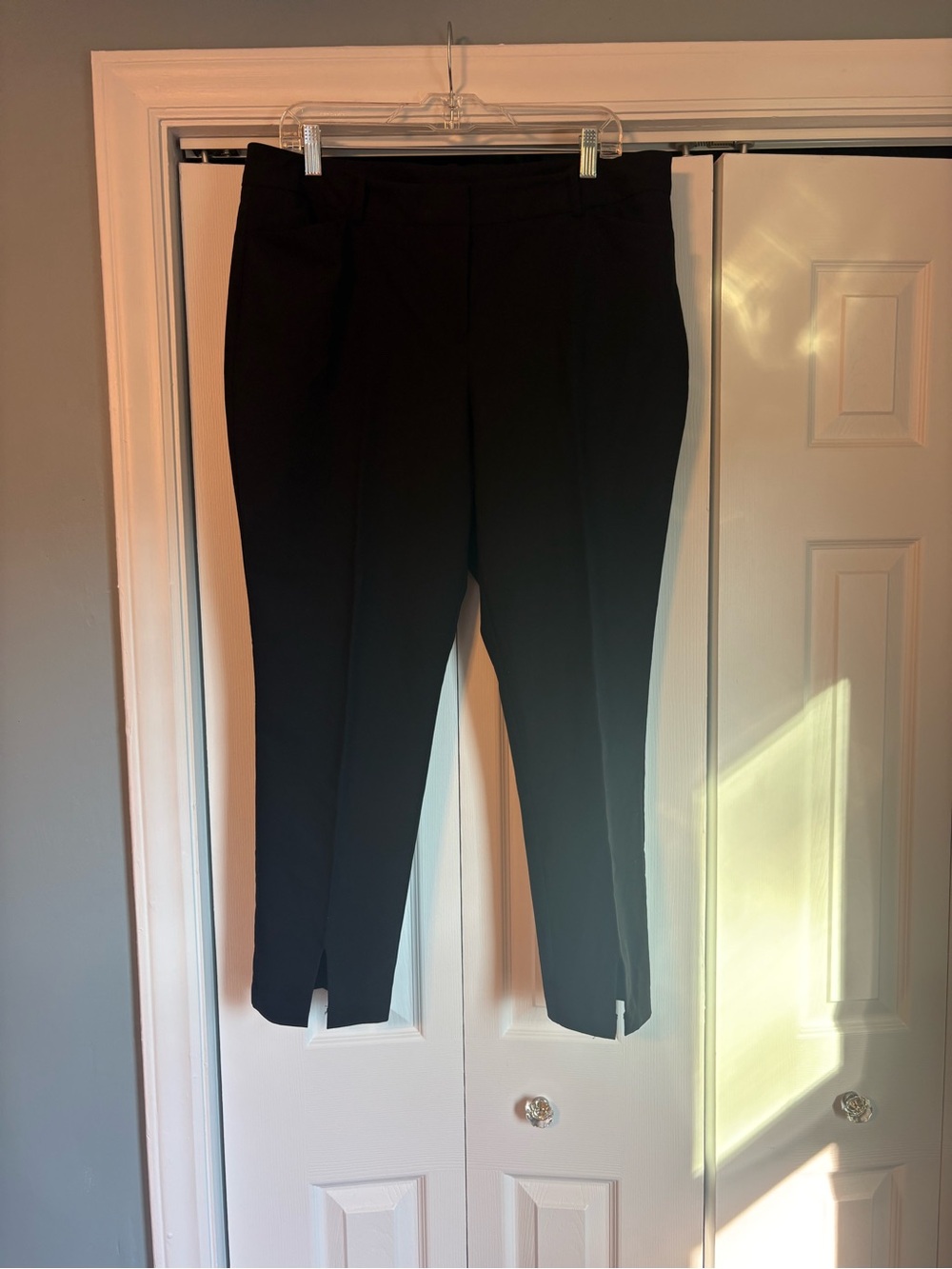 Worthington Black Cropped Ankle Pants with Front Slit